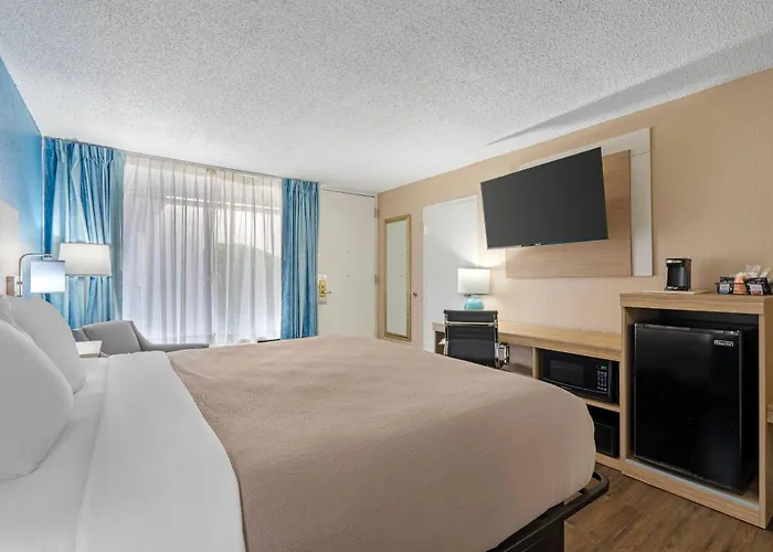 Quality Inn & Suites Conference Center