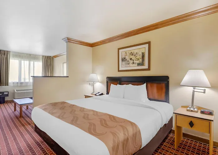 Quality Inn & Suites Denver Airport - Gateway Park