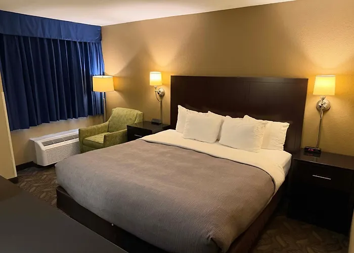 Quality Inn Hyde Park - Poughkeepsie North