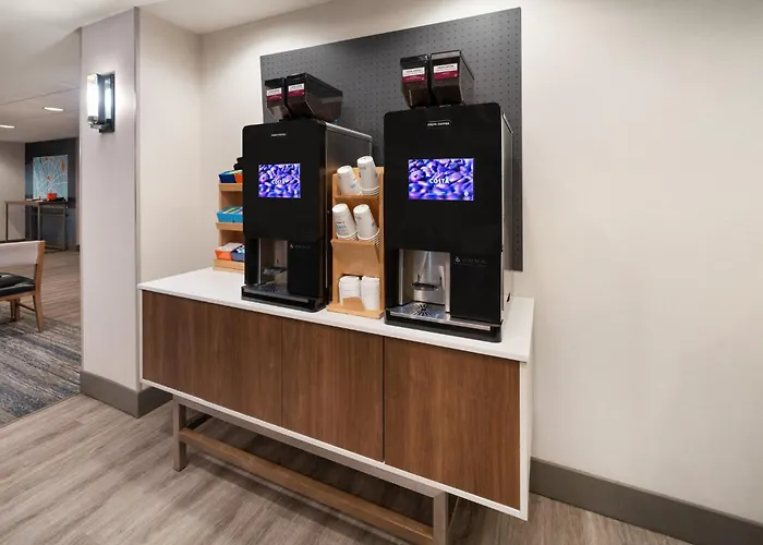 Holiday Inn Express By Ihg