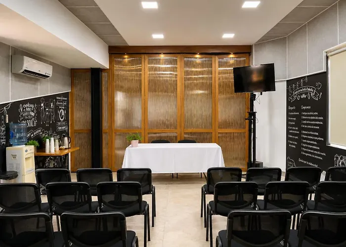 Hausen Hotel - Suites