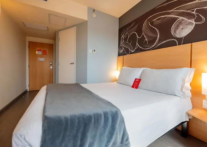Ibis Porto Alegre Assis Brasil Hotel