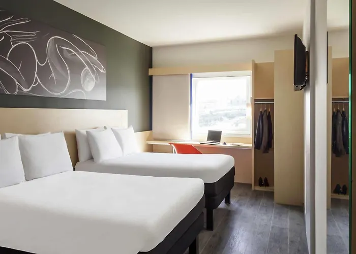 Ibis Queretaro