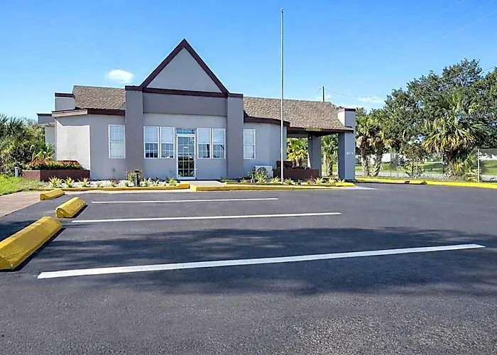 Howard Johnson Lake City