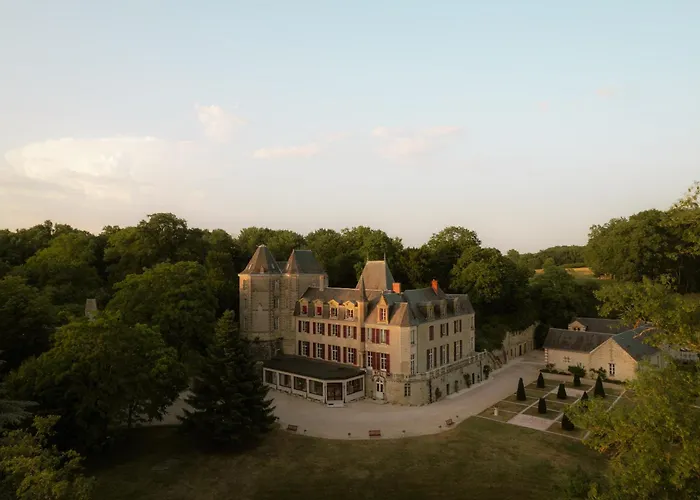 Hotel Laroche Ploquin