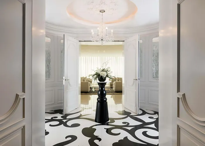Mondrian Doha Hotel