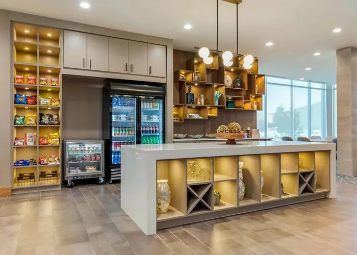 Cambria Hotel Davenport Quad Cities