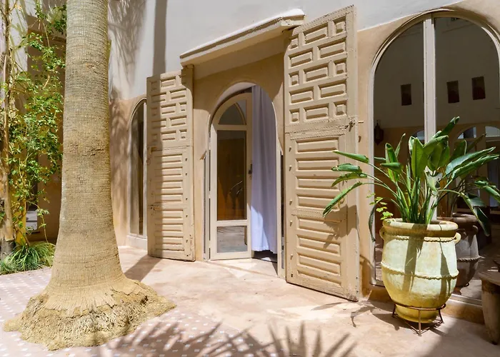 Riad 144