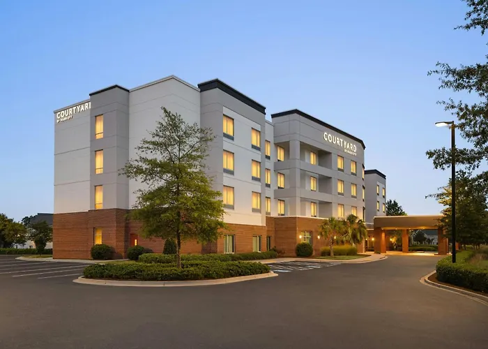 Courtyard By Marriott Columbia