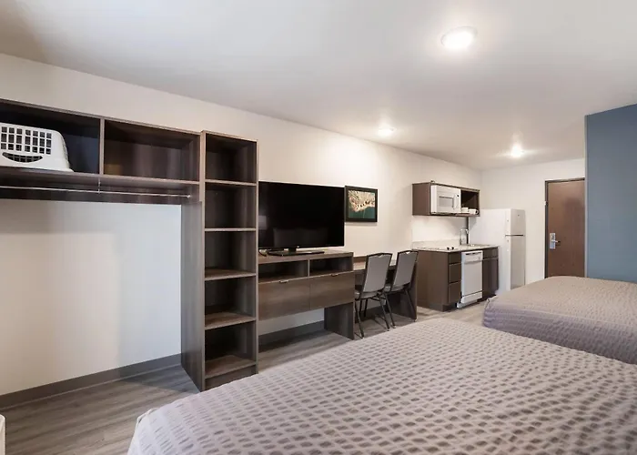 Woodspring Suites Detroit Madison Heights