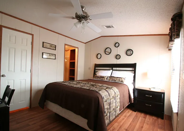 Eagle Ford Village Suites