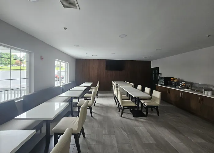 Youngstown Dog Friendly Hotels