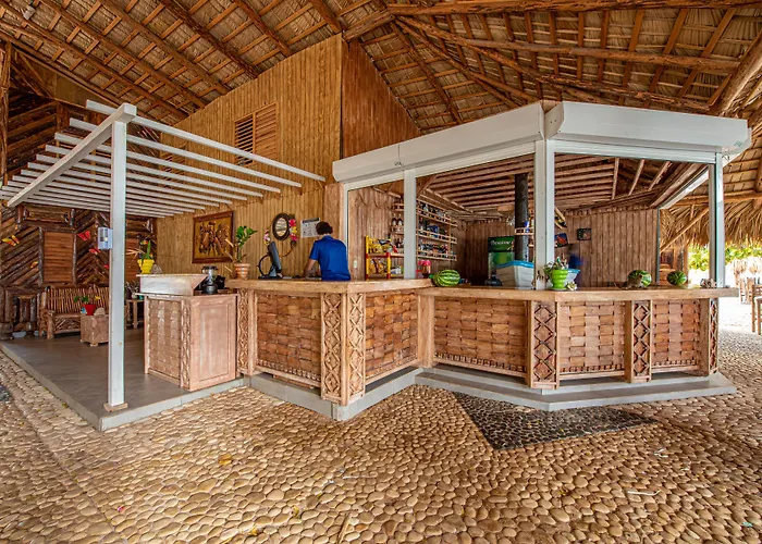 Glamping EcoLodge Cueva De Las Aguilas