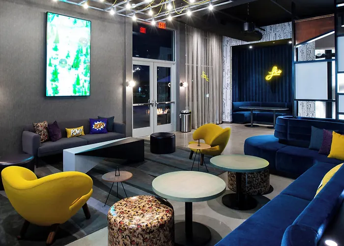 Aloft North