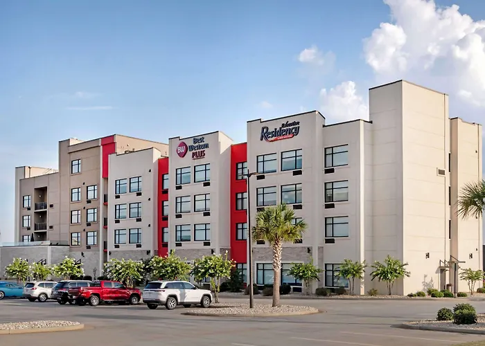 Best Western Plus Executive Residency Rigby'S Water World