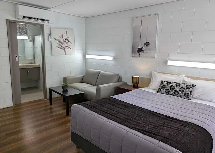 Morwell Parkside Motel