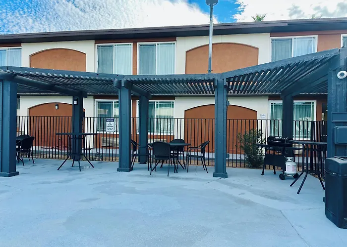 Ocotillo Inn