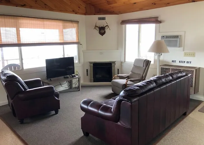 Clayton Dog Friendly Hotels