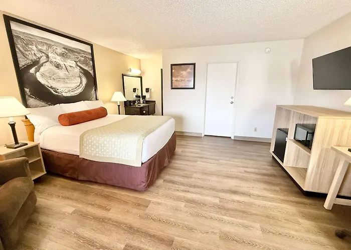 Salina Dog Friendly Hotels