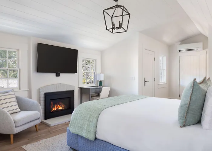 Hideaway , A Kirkwood Collection