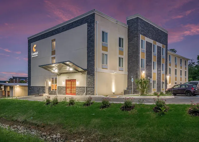 Comfort Inn & Suites Harrisburg - Hershey West