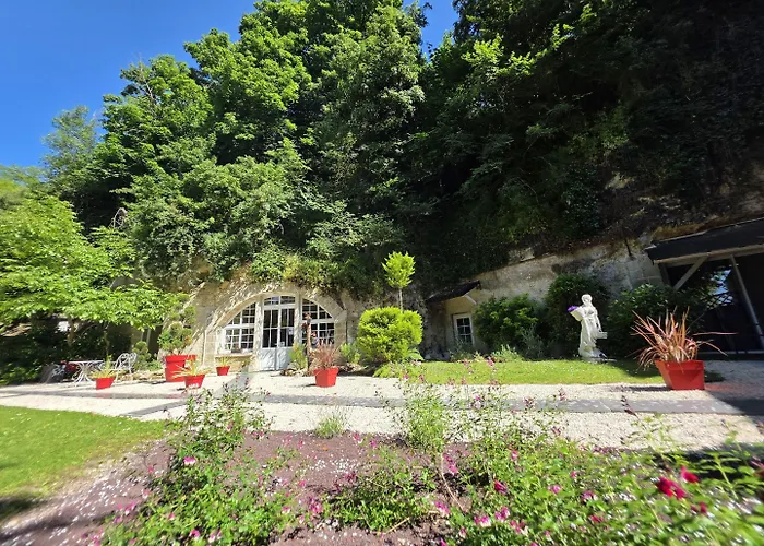Chambres d'Hôtes Troglodytes Le Clos de L'Hermitage