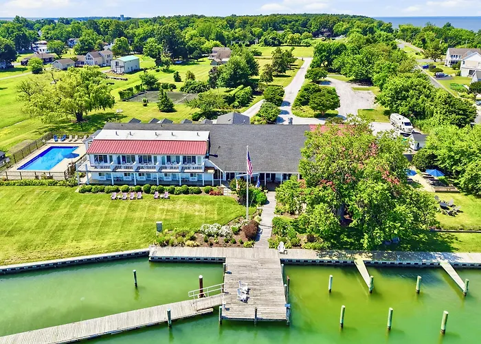 Tilghman Island Inn