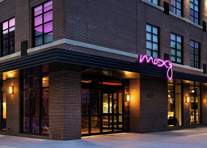 Moxy Downtown