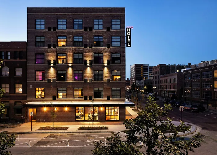 Moxy Downtown