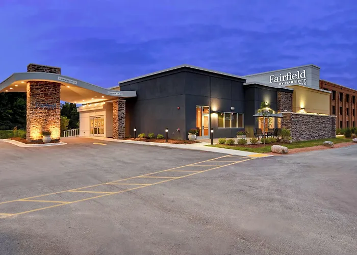 Fairfield Inn & Suites By Marriott Milwaukee North