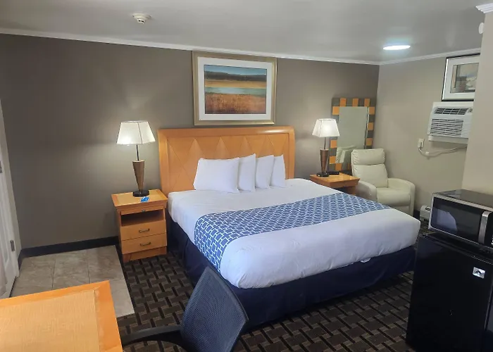 Rodeway Inn