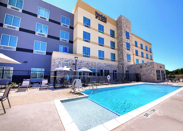 Fairfield Inn & Suites By Marriott Dallas Cedar Hill