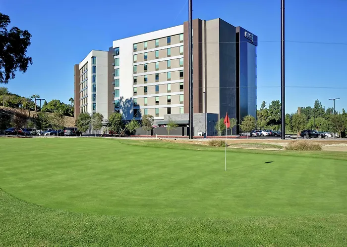 Fontana Dog Friendly Hotels