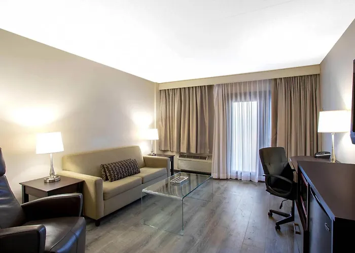 Quality Inn & Conference Centre Kingston Central