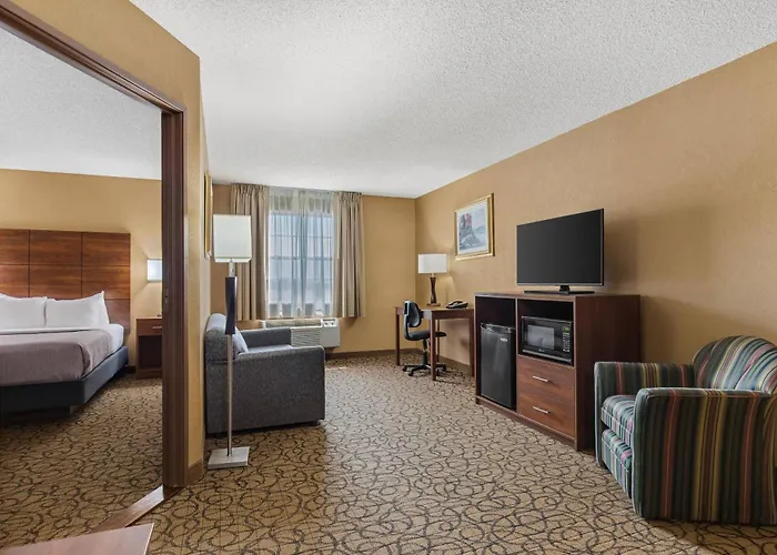 Quality Inn & Suites Manistique