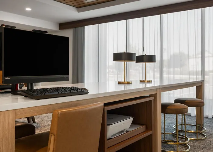 Staybridge Suites Manteca By Ihg