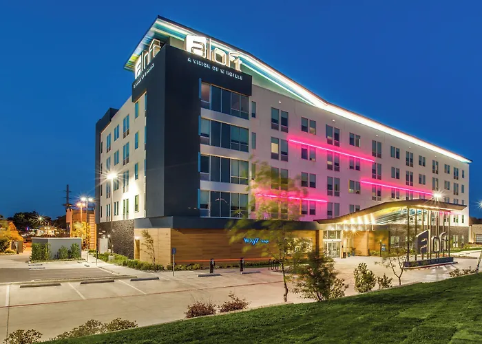 Aloft Dallas Entertainment District