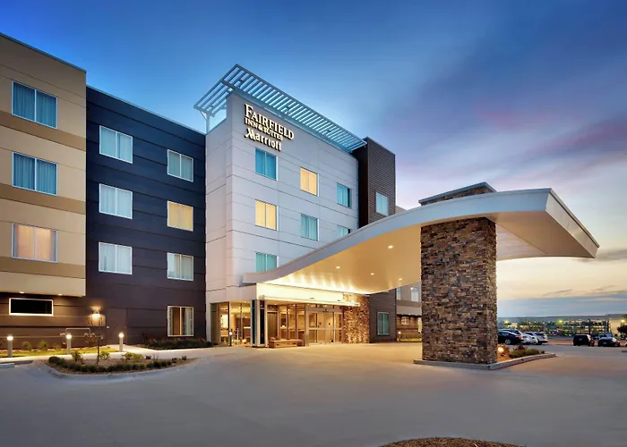 Fairfield Inn & Suites By Marriott Springfield North