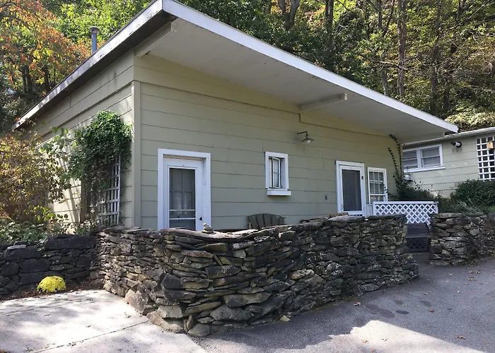 River House Inn