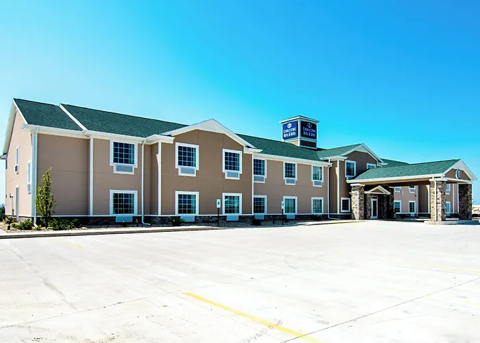 Cobblestone Hotel & Suites - Paxton