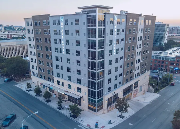 Hyatt House /Downtown