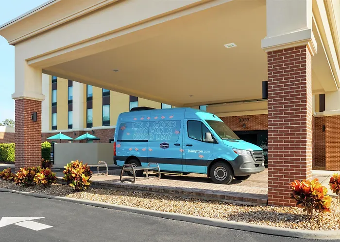 Hampton Inn & Suites By Hilton Tampa Busch Gardens Area