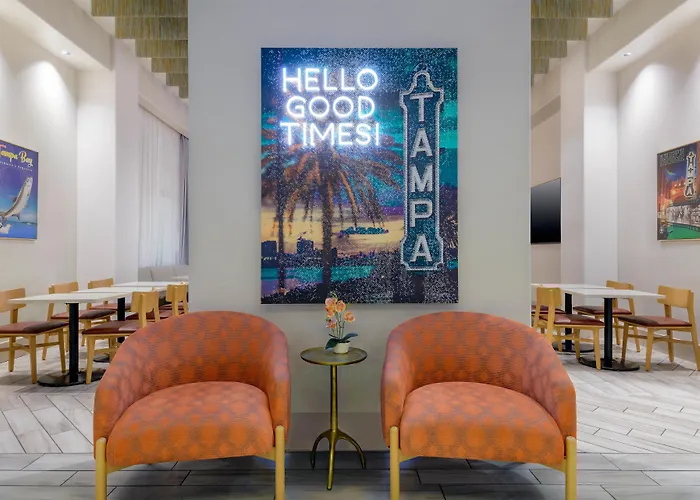 Hampton Inn & Suites Airport Avion Park Westshore