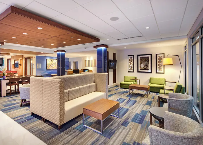 Holiday Inn Express & Suites Terrace By Ihg