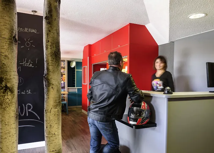 hotelF1 Lille Metropole