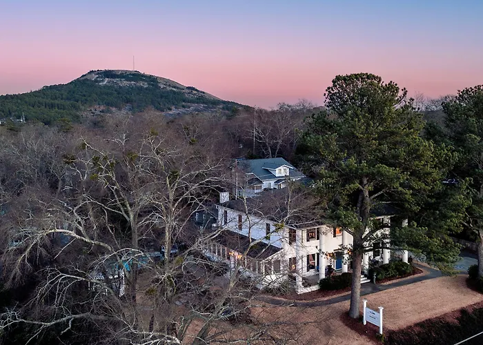 Stone Mountain Manor