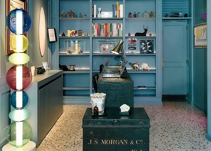 Glam Boutique & Apt