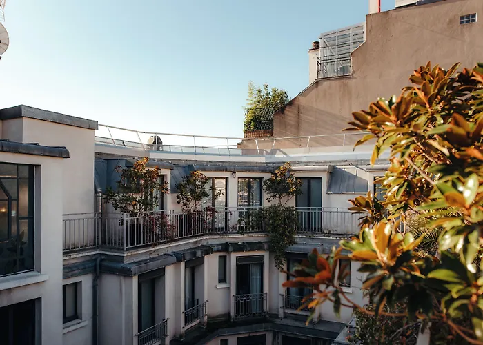 Hotel Eiffel Blomet