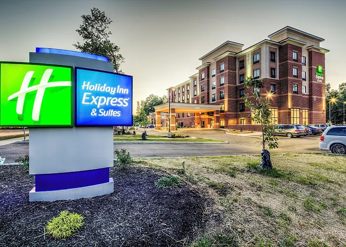 Holiday Inn Express & Suites Cleveland/Westlake By Ihg