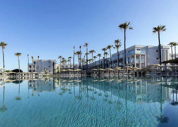 Hipotels Barrosa Park (Adults Only)